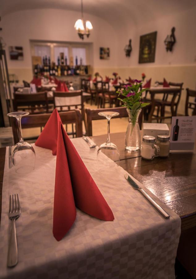Ristorante Del Ponte Bed & Breakfast Cugnasco Dış mekan fotoğraf